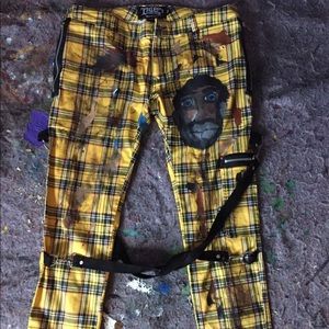 yellow plaid , custom made pants by yours truly 💙